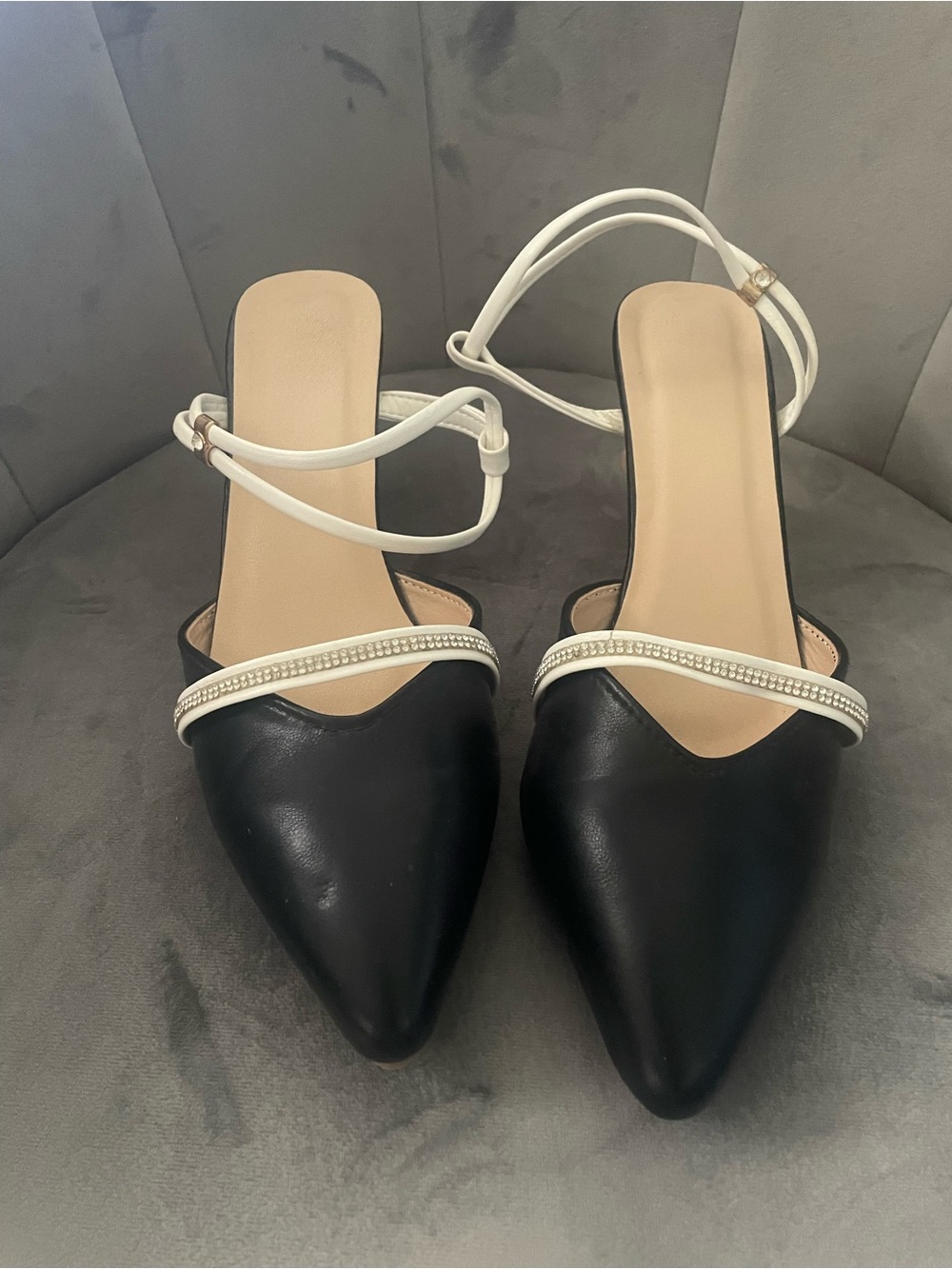 Black Pointed Toe Slingback Heels with White Strap NWOT